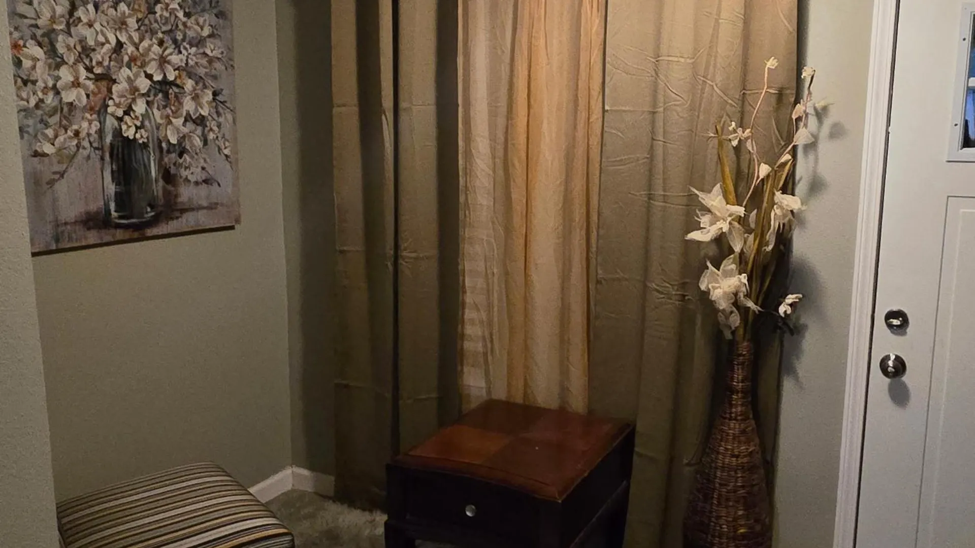 The Wild Flower Pensacola Apartment